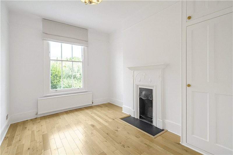 Melville Road, Barnes, London, SW13