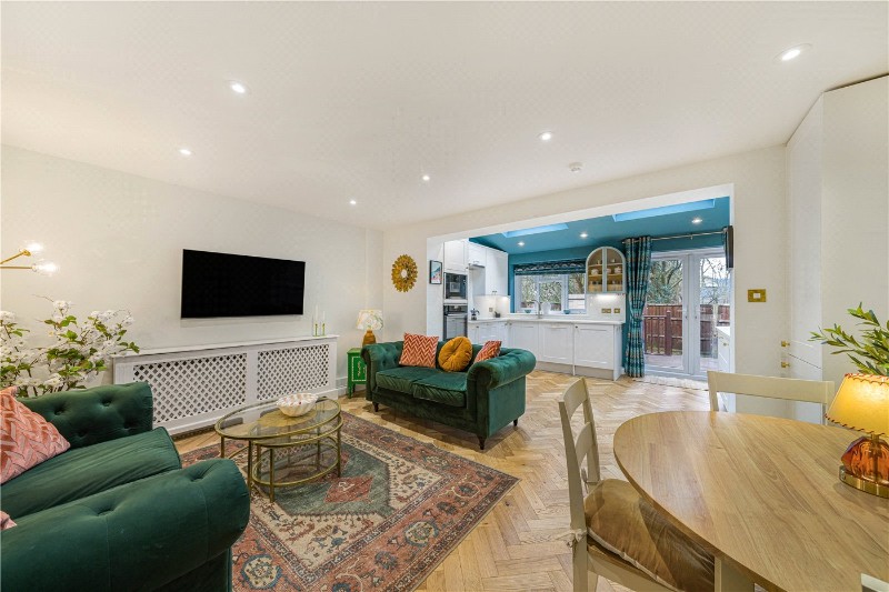 Russia Dock Road, London, SE16