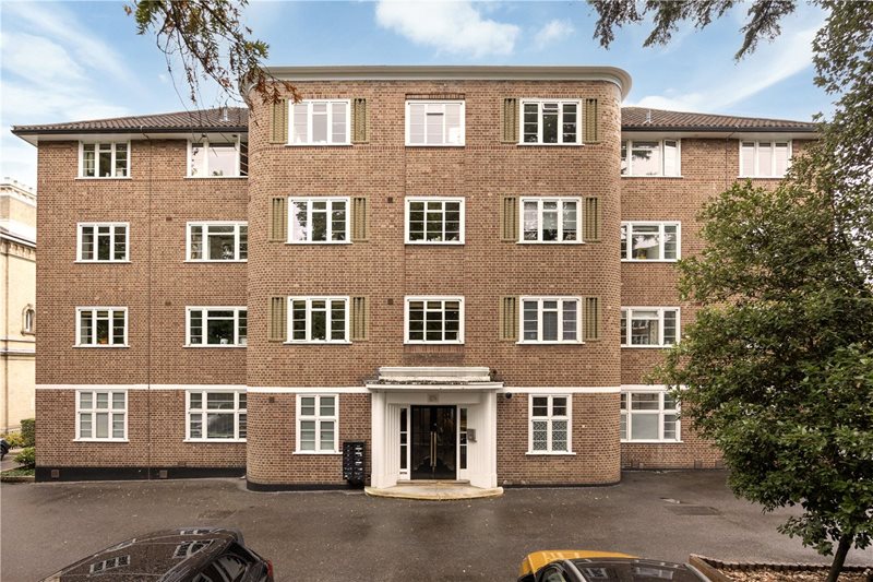 West Hill, London, SW15