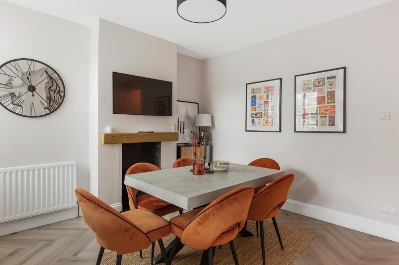 Canon Road, Bromley, BR1