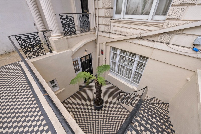 Warrington Crescent, London, W9