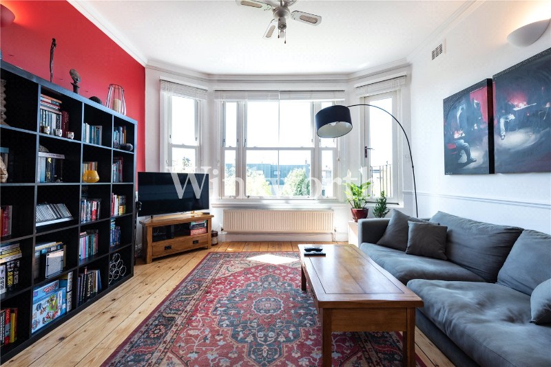 Queens Drive, London, N4
