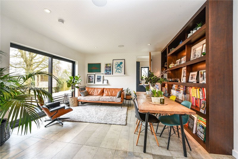 Glamorgan Road, Catherington, Hampshire, PO8