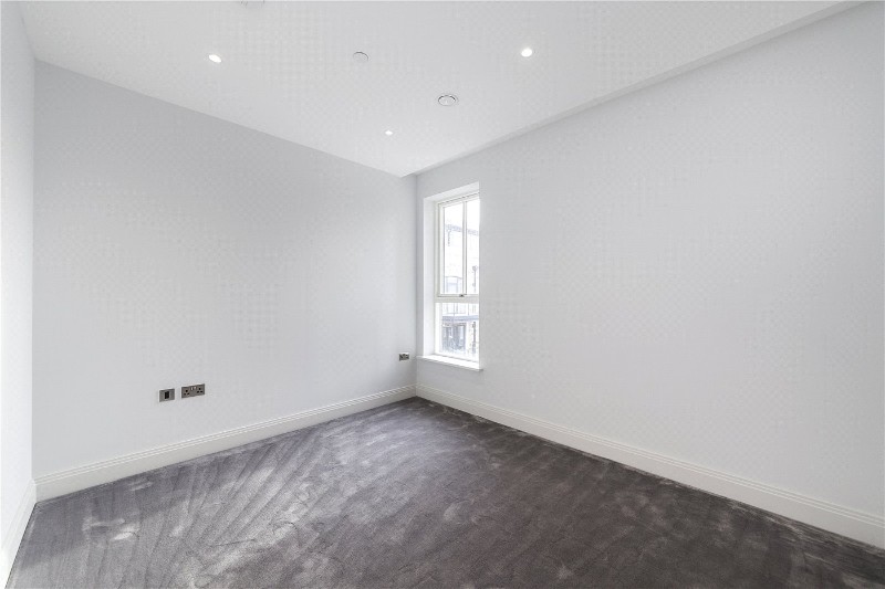 Renaissance Square Apartments, Palladian Gardens, Chiswick, W4