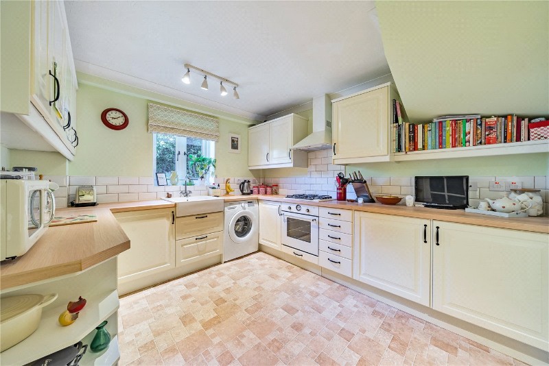 Upper Hale Road, Farnham, Surrey, GU9