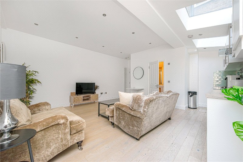 Kings Parade, Okehampton Road, London, NW10