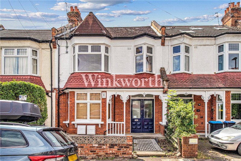 Kelvin Avenue, London, N13