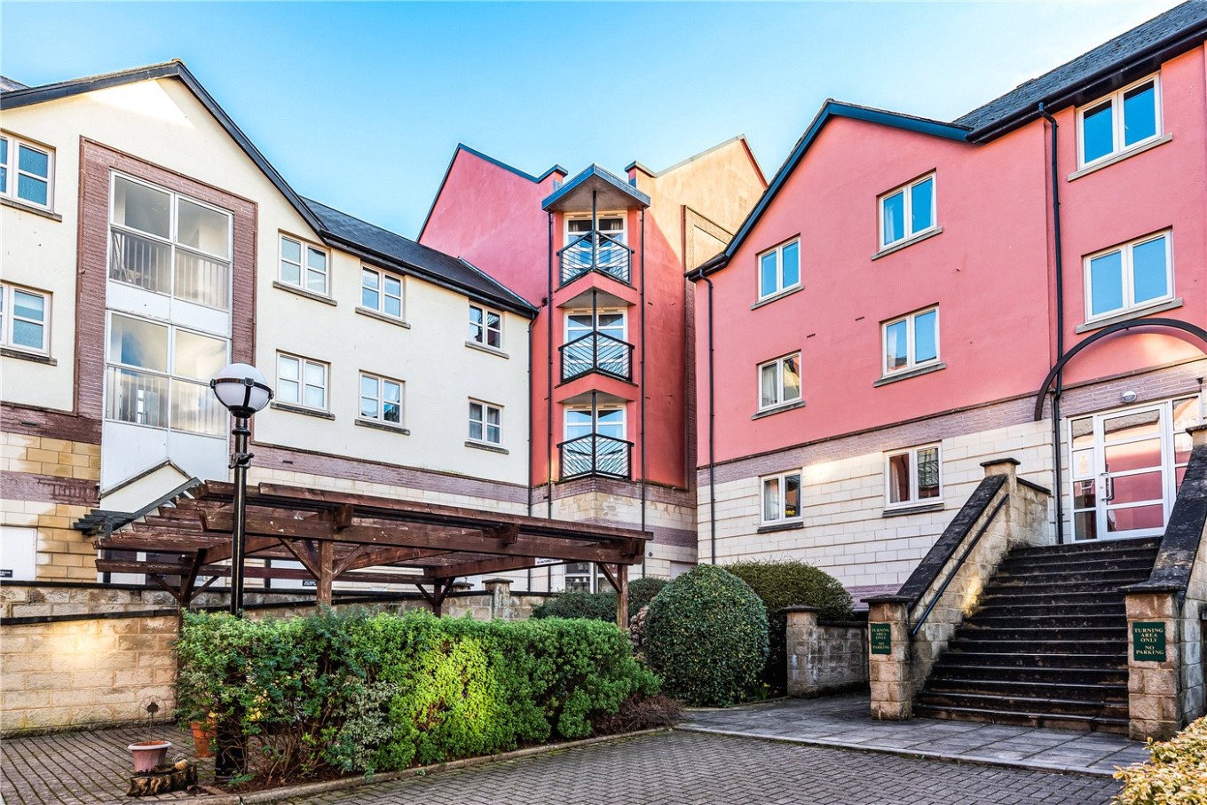 2 bedroom property for sale in Waterside, Quayside, Exeter, EX2 (Ref