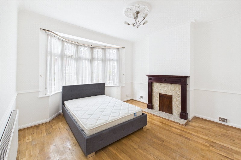 Romeyn Road, London, SW16