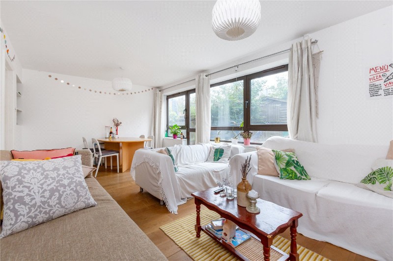 Queens Drive, London, N4