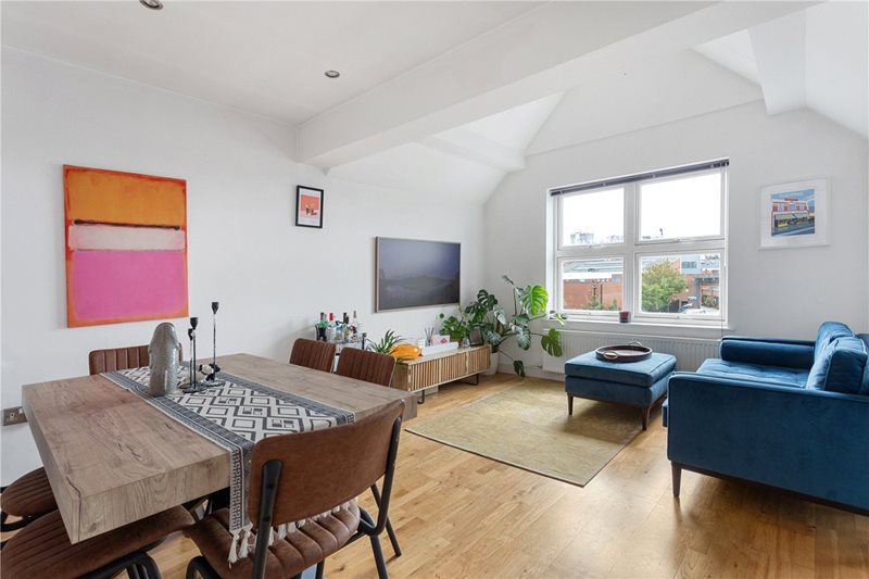 Charlmont Road, London, SW17