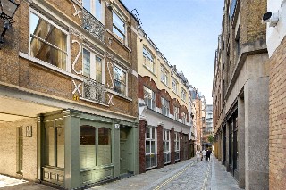 Carter Lane, London, EC4V