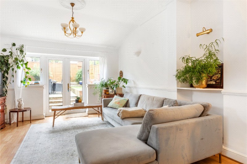 Kingscourt Road, London, SW16
