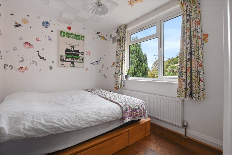 Longstone Avenue, London, NW10