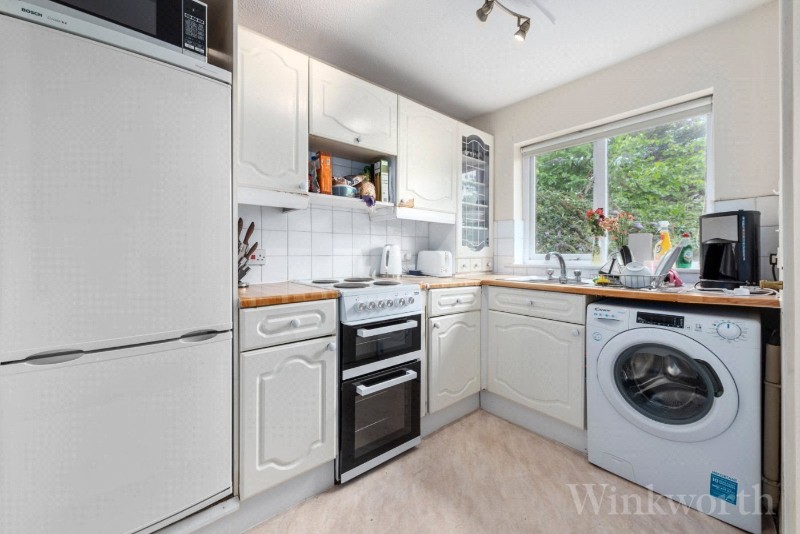 Lucey Way, London, SE16