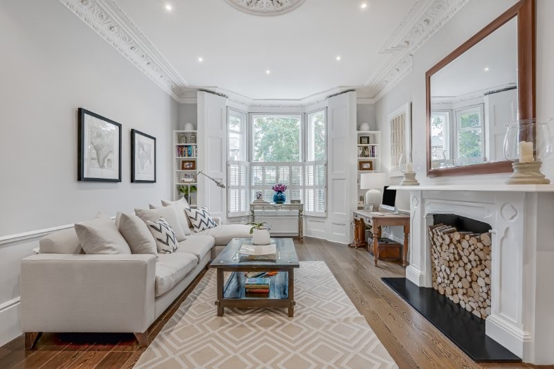 Castelnau, Barnes, London, SW13