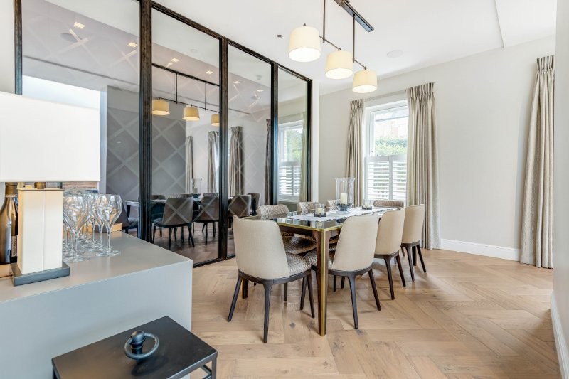 Castelnau, Barnes, London, SW13