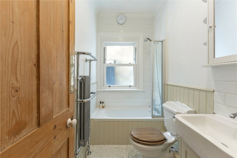 Honeybrook Road, London, SW12