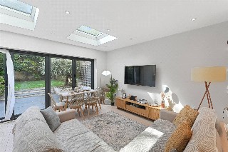 Stanlake Road, London, W12