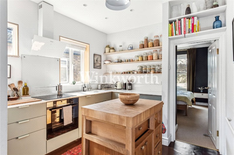 Lordsmead Road, London, N17