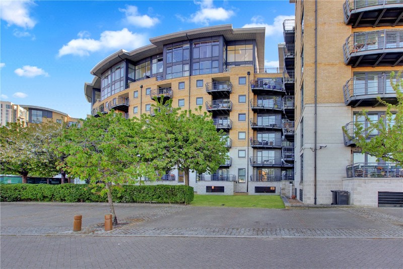 Greenfell Mansions, Glaisher Street, London, SE8