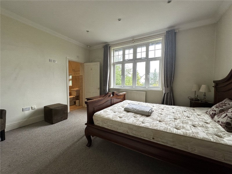 Firgrove Hill, Farnham, GU9