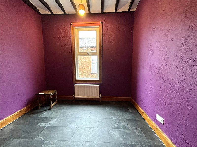 Birchfield Road, Northampton, NN1
