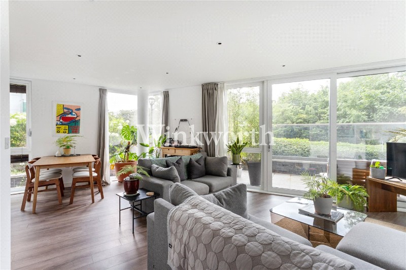 City View Apartments, Devan Grove, N4