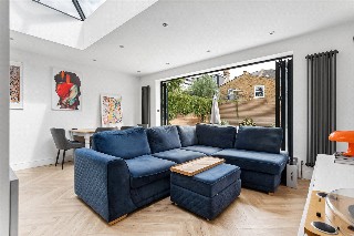 Fairlight Road, London, SW17
