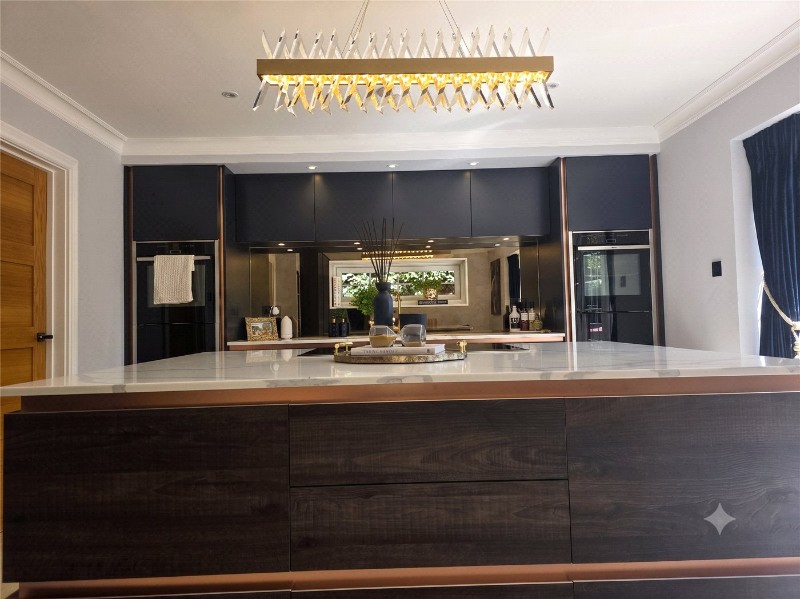 Fox Hill, Farley Hill, Reading, Berkshire, RG7