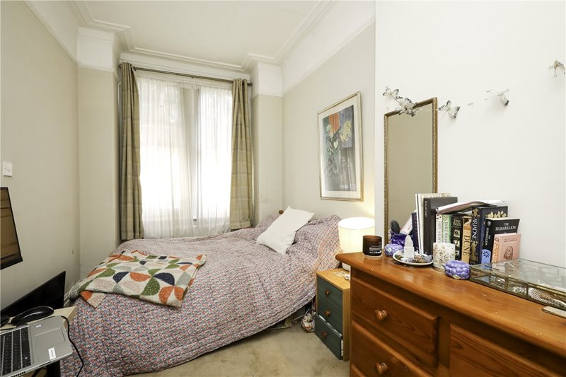 Woodgrange Avenue, London, W5
