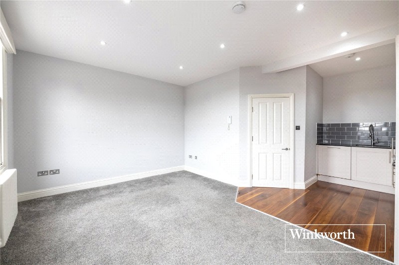 Hendon Lane, Finchley, London, N3