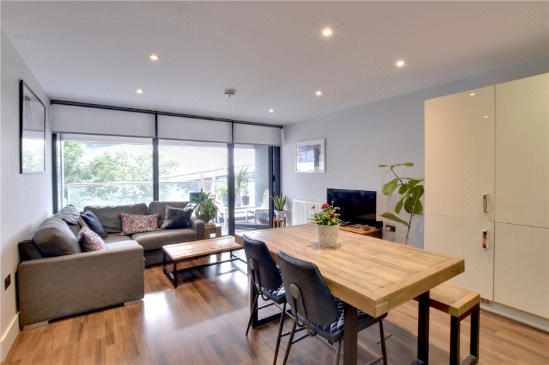 Lambarde Square, Greenwich, London, SE10