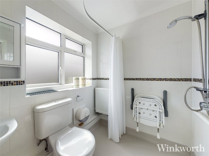 Cleveley Crescent, London, W5