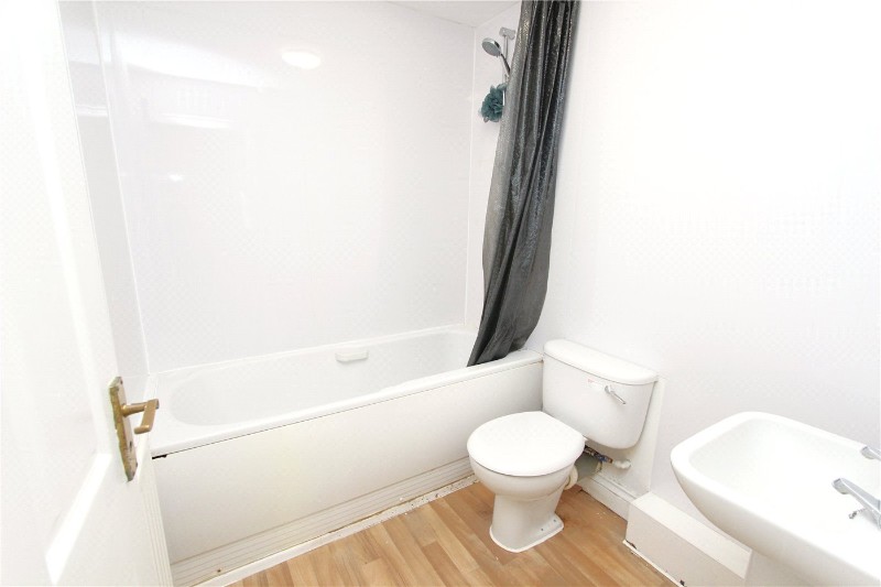 Rectory Road, Grays, RM17