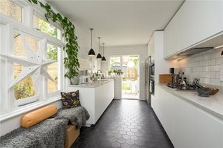 Fairfax Road, London, N8