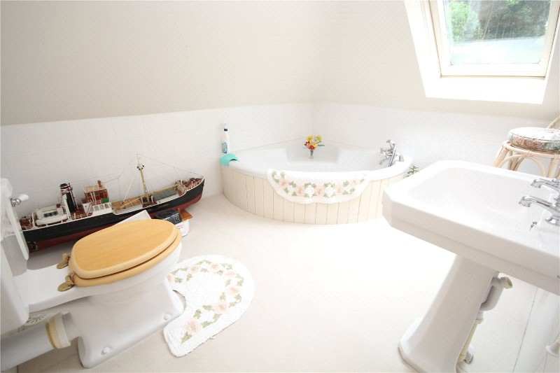 Kings Avenue, Poole, BH14