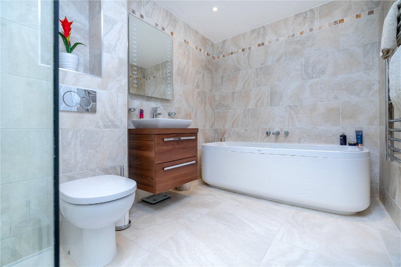 West Drive, Sudbrooke, Lincoln, Lincolnshire, LN2