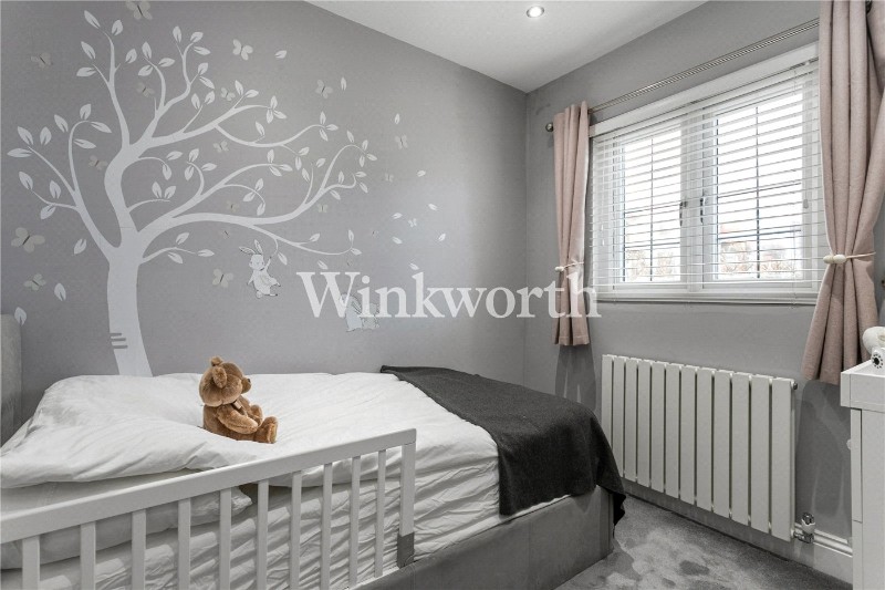 Riverway, London, N13