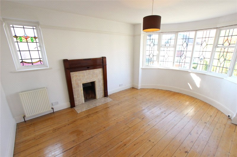 Medway Crescent, Leigh-on-Sea, Essex, SS9