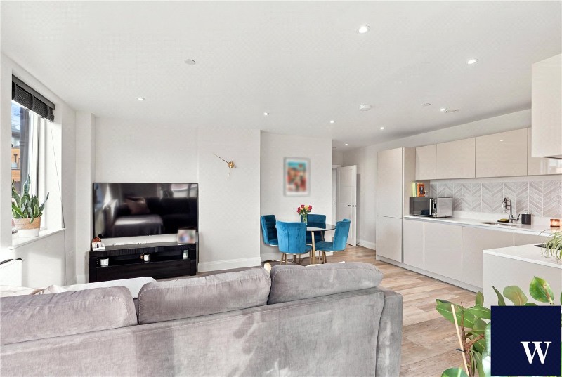 Montmorency Gardens, New Southgate, London, N11