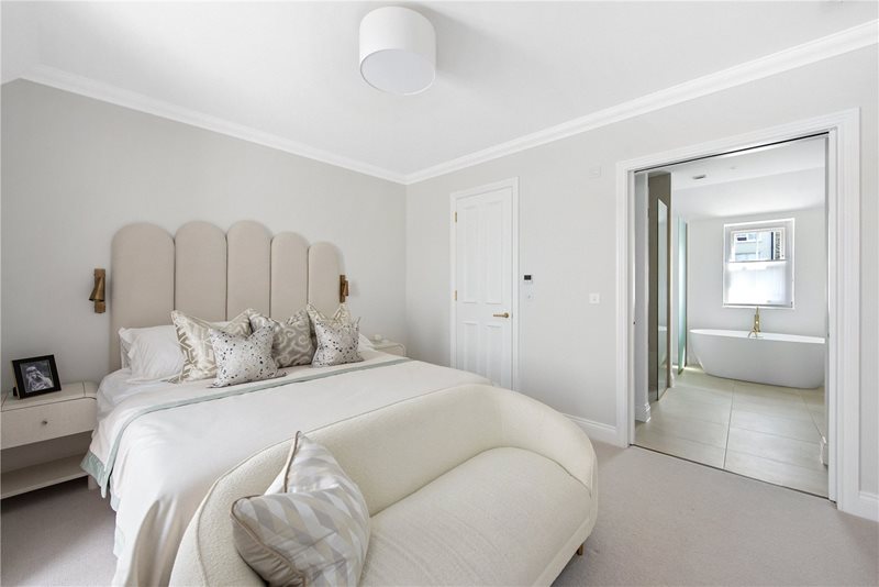 Artesian Road, London, W2