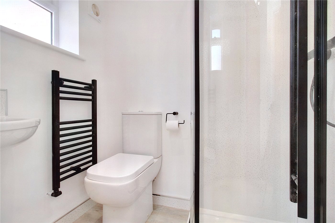 Gf Shower Room
