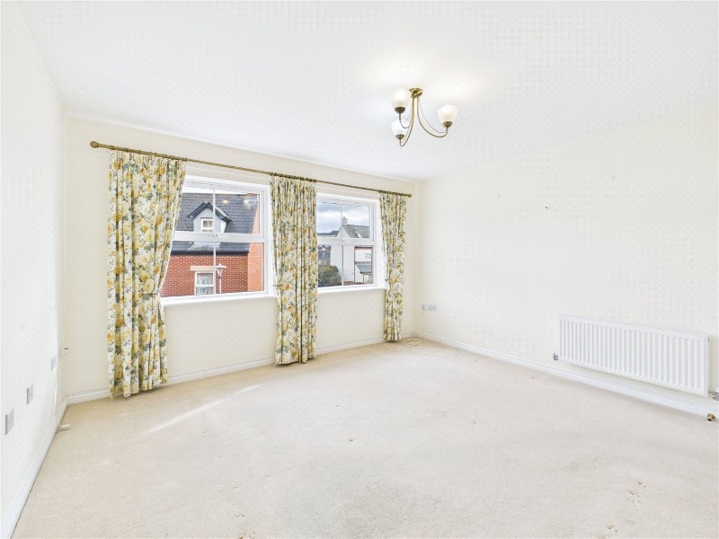 Popham Close, Tiverton, Devon, EX16