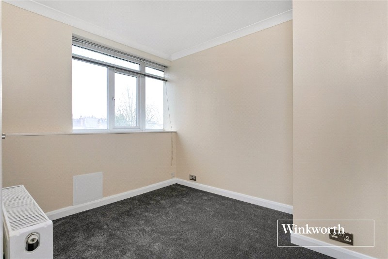 Regents Park Road, Finchley, London, N3