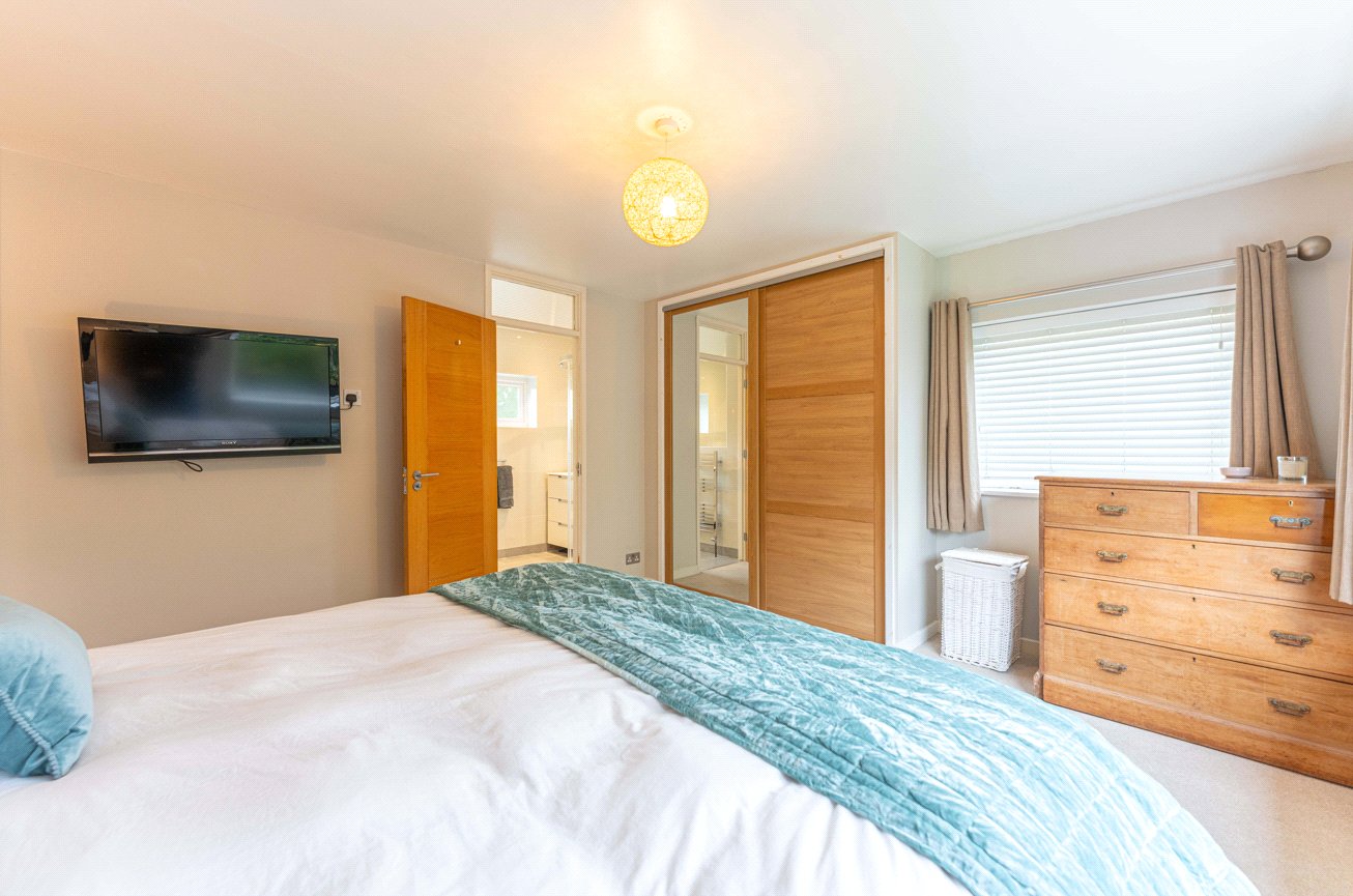 Master To En-Suite