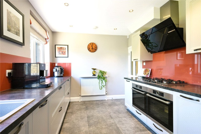 Downs Road, Epsom, Surrey, KT18