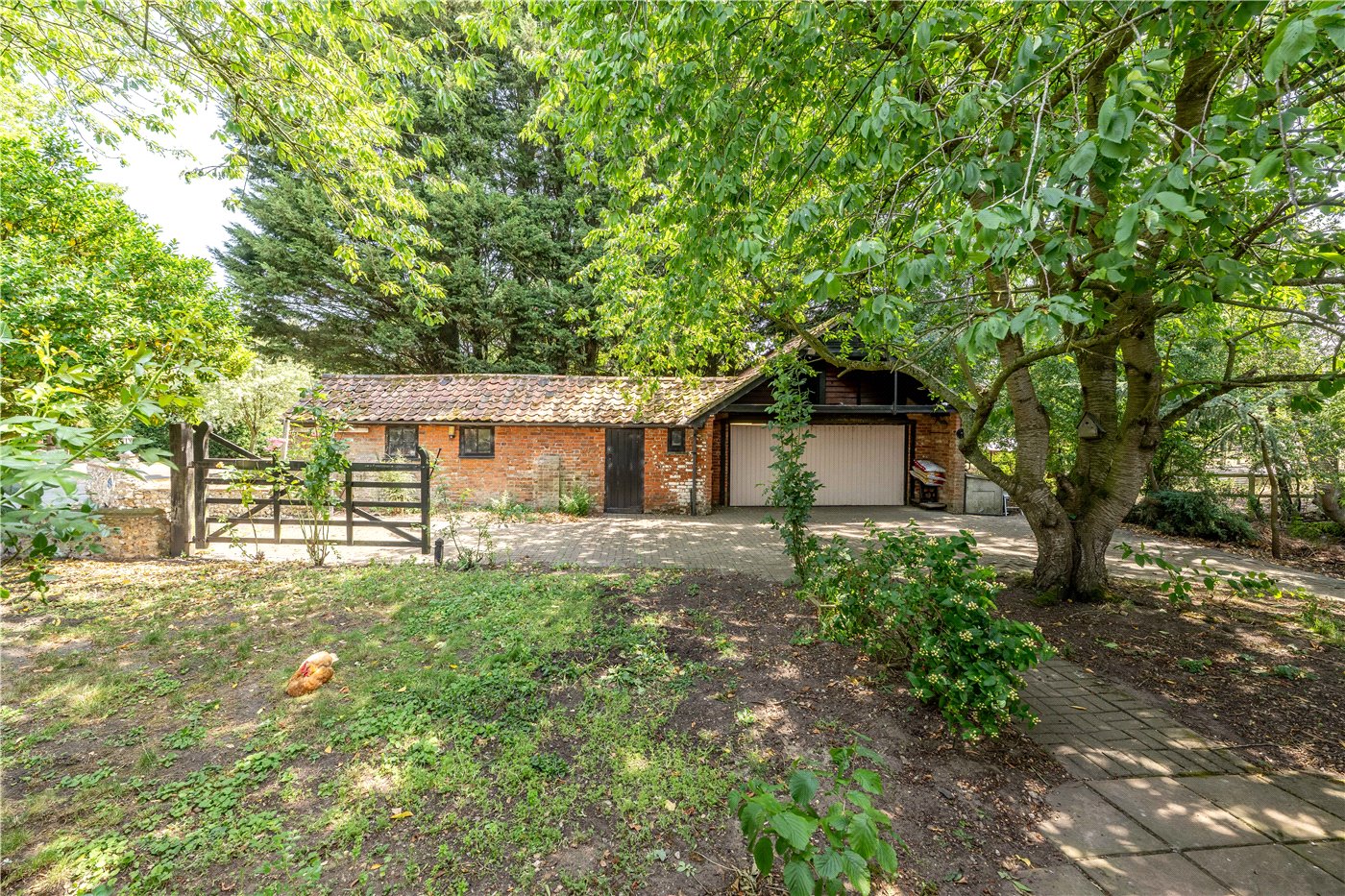 Outbuiding/Garage