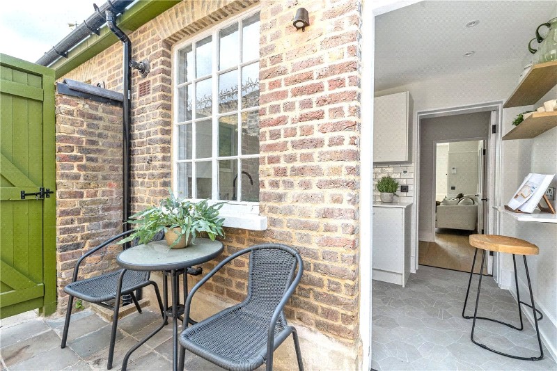 Brandram Road, London, SE13