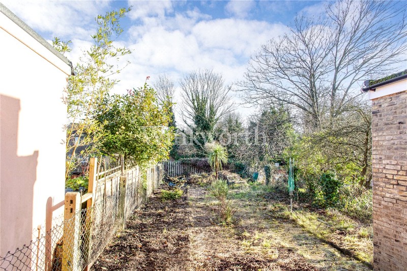 Woollaston Road, London, N4